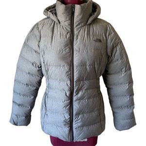 The North Face Women’s Gotham Puffer Jacket size M Gray Hooded Down